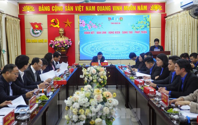 Bí thư Tỉnh ủy Nghệ An: 'Thường xuyên đổi mới, tạo bản sắc riêng cho thanh niên' ảnh 1