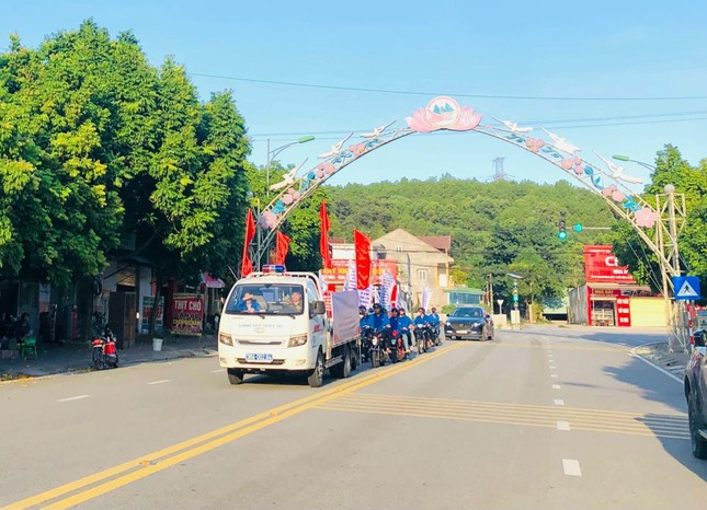 Ra mắt công nghệ thực tế ảo tại khu tưởng niệm Anh hùng liệt sỹ Lý Tự Trọng ảnh 7