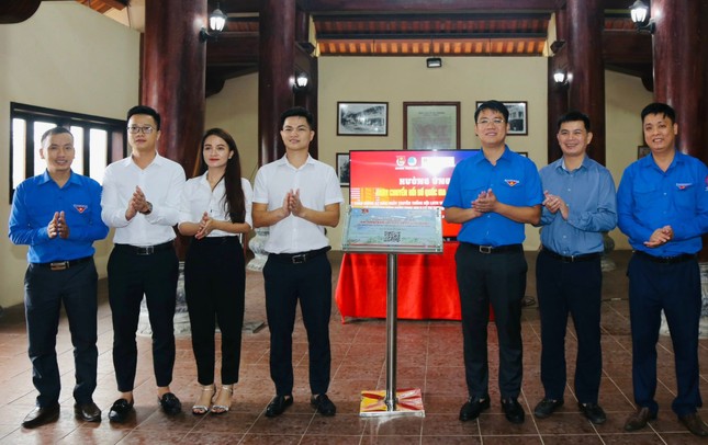 Ra mắt công nghệ thực tế ảo tại khu tưởng niệm Anh hùng liệt sỹ Lý Tự Trọng ảnh 4