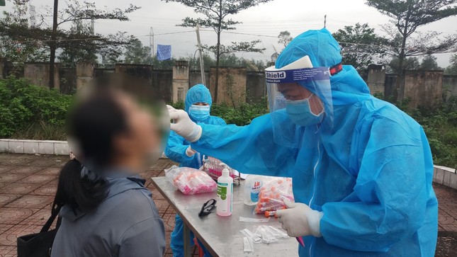 Kết quả xét nghiệm của cô gái khai báo gian dối trốn cách ly tại Hà Tĩnh ảnh 1
