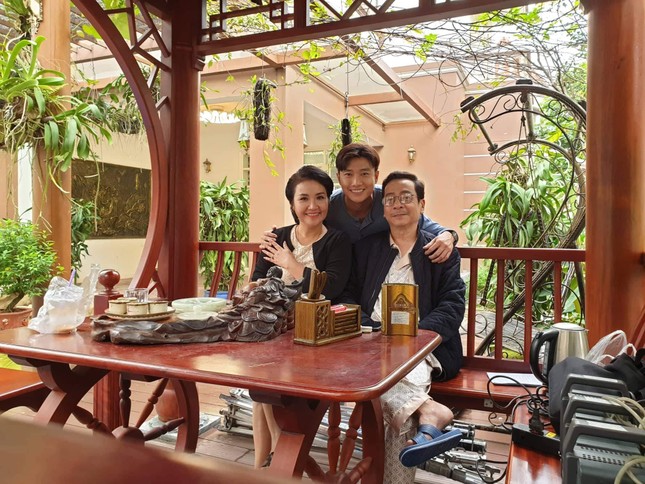 ‘Mẹ chồng quốc dân’ Ngân Quỳnh nhớ thời đóng ‘Về nhà đi con’ cùng NSND Hoàng Dũng ảnh 1