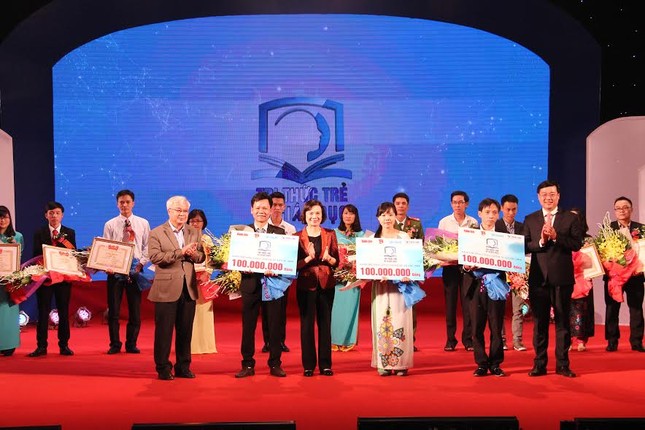 Trao giải 'Tri thức trẻ vì giáo dục' ảnh 2