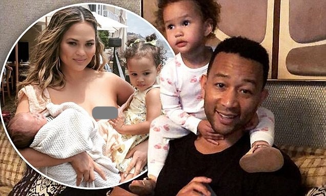 Nàng mẫu Mỹ Chrissy Teigen rạng rỡ, lấp ló ngực đầy ảnh 8