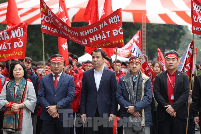 Chủ Nhật Đỏ lần thứ XVI năm 2024: Những giọt máu hồng ấm nồng Giáng sinh ảnh 15