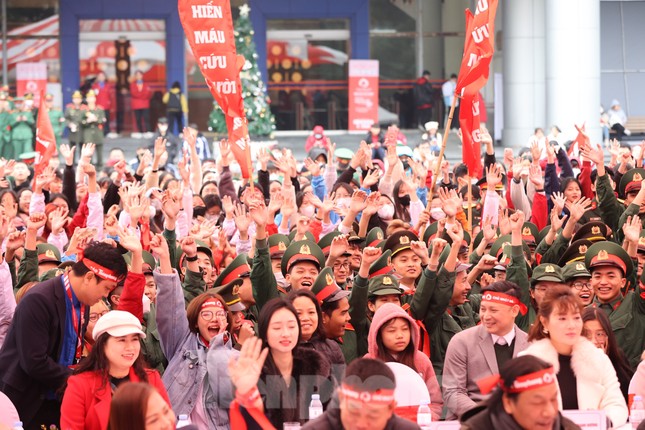 Chủ Nhật Đỏ lần thứ XVI năm 2024: Những giọt máu hồng ấm nồng Giáng sinh ảnh 63