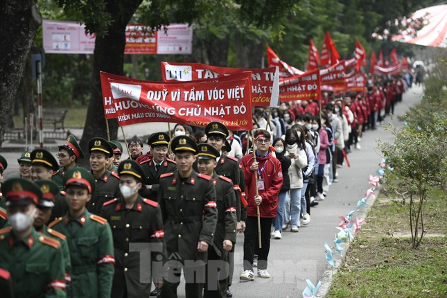 Chủ Nhật Đỏ lần thứ XVI năm 2024: Những giọt máu hồng ấm nồng Giáng sinh ảnh 18