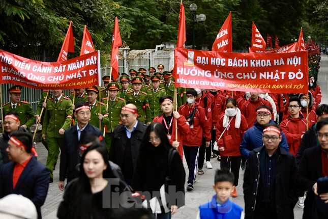 Chủ Nhật Đỏ lần thứ XVI năm 2024: Những giọt máu hồng ấm nồng Giáng sinh ảnh 29