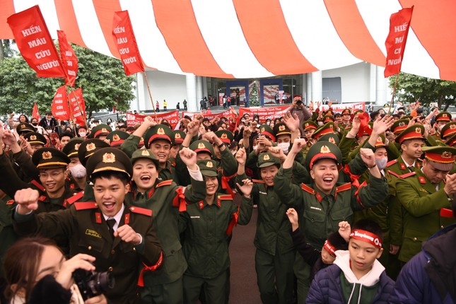 Chủ Nhật Đỏ lần thứ XVI năm 2024: Những giọt máu hồng ấm nồng Giáng sinh ảnh 43
