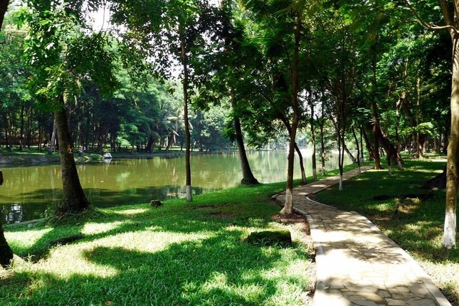 Gần 890 tỷ đồng đầu tư nâng cấp, cải tạo công viên Thống Nhất, Thủ Lệ và Bách Thảo ảnh 1