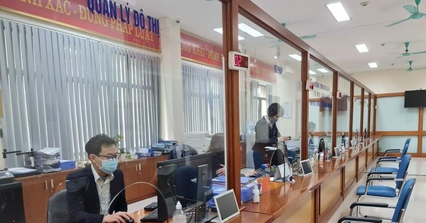 Hà Nội đưa phương án hỗ trợ hơn 1.300 cán bộ xã, phường sau sáp nhập ảnh 1