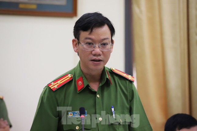 Công an thu giữ bao nhiêu tiền, ô tô trong vụ án địa ốc Alibaba? ảnh 1