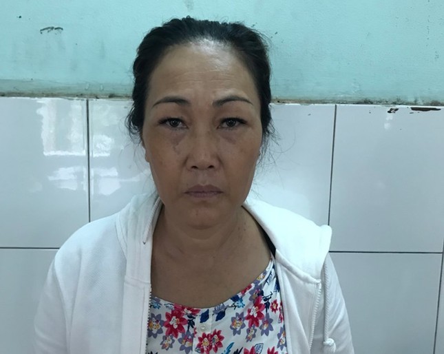 Tạt xăng đốt chết chồng hờ vì ghen ở Bình Thạnh ảnh 1