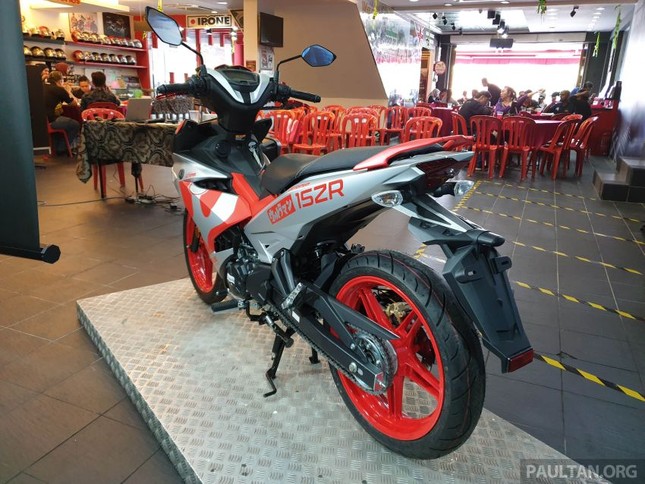 Exciter 2019 bản Ultraman có giá hơn 71 triệu đồng ở Malaysia ảnh 8