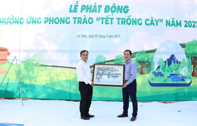 EVN khởi động chiến dịch trồng 1 triệu cây xanh cho Việt Nam ảnh 3