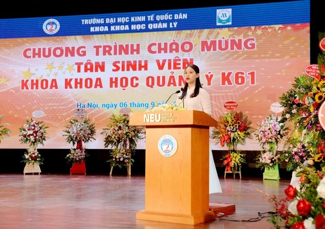 Hoàng Mỹ Nguyên Trang - Nữ sinh tài năng tốt nghiệp xuất sắc trường ĐH Kinh tế Quốc dân ảnh 1