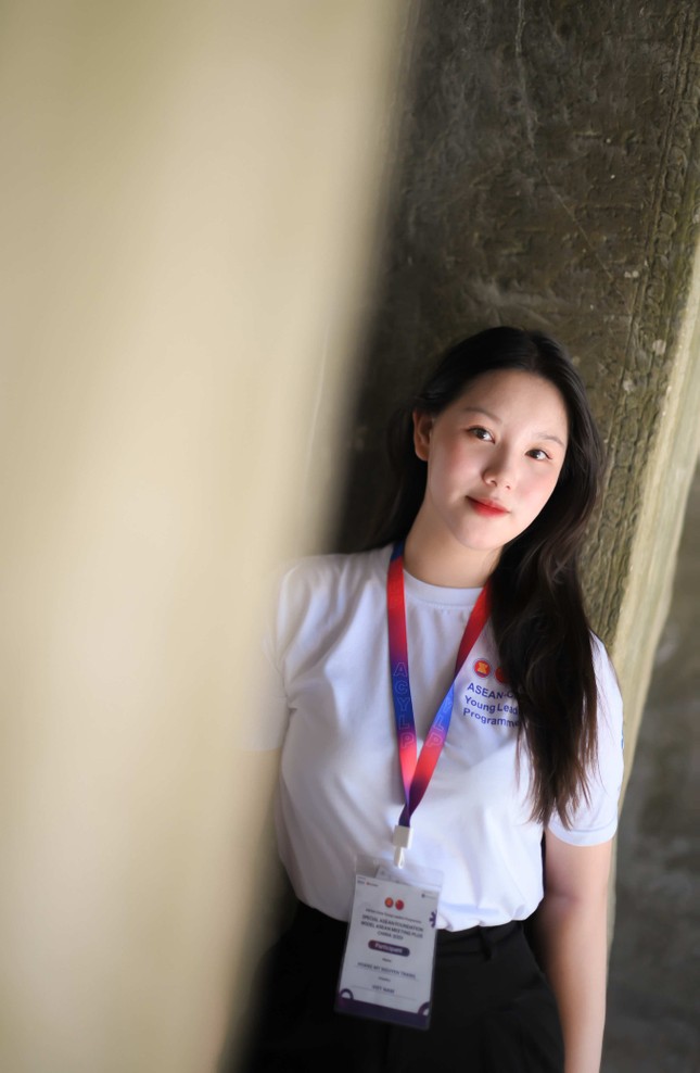 Hoàng Mỹ Nguyên Trang - Nữ sinh tài năng tốt nghiệp xuất sắc trường ĐH Kinh tế Quốc dân ảnh 13