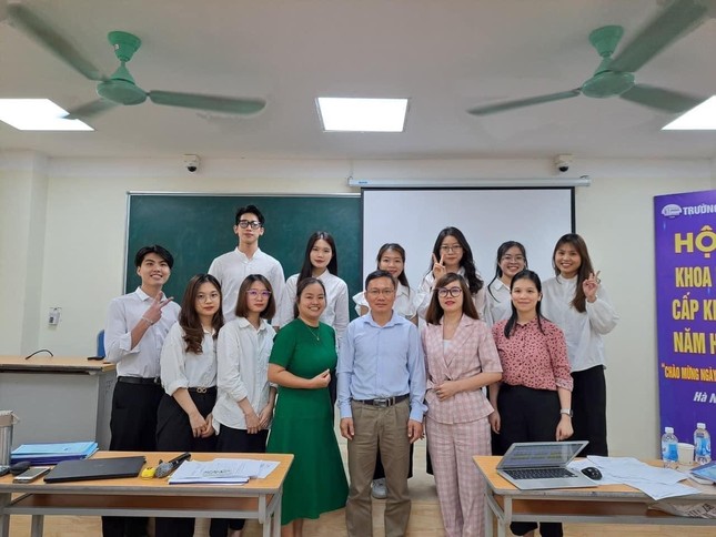 Nam sinh phá bỏ e ngại học Kinh tế ở Đại học Thủy Lợi với điểm GPA 4.0 ảnh 3