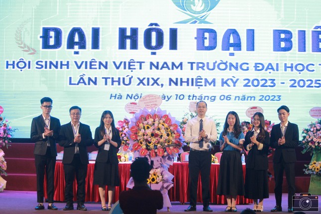 Phó Chủ tịch Hội sinh viên trường Đại học Thuỷ lợi xuất sắc đạt nhiều thành tích trong học tập và công tác Đoàn - Hội ảnh 3