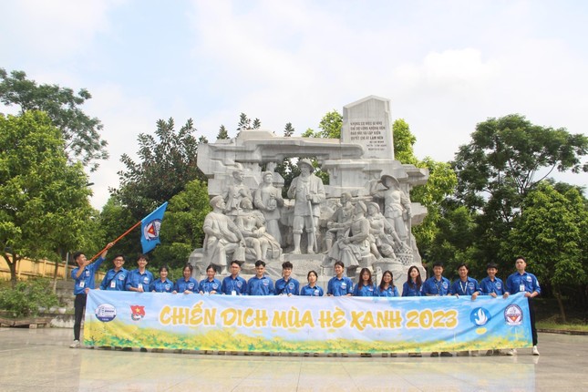 Phó Chủ tịch Hội sinh viên trường Đại học Thuỷ lợi xuất sắc đạt nhiều thành tích trong học tập và công tác Đoàn - Hội ảnh 6
