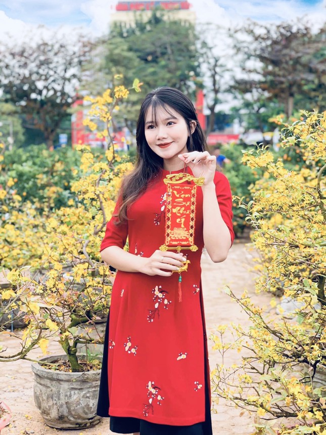 Nữ sinh Học viện Tài chính xinh đẹp là Chi ủy viên Chi bộ Công tác chính trị và sinh viên ảnh 10