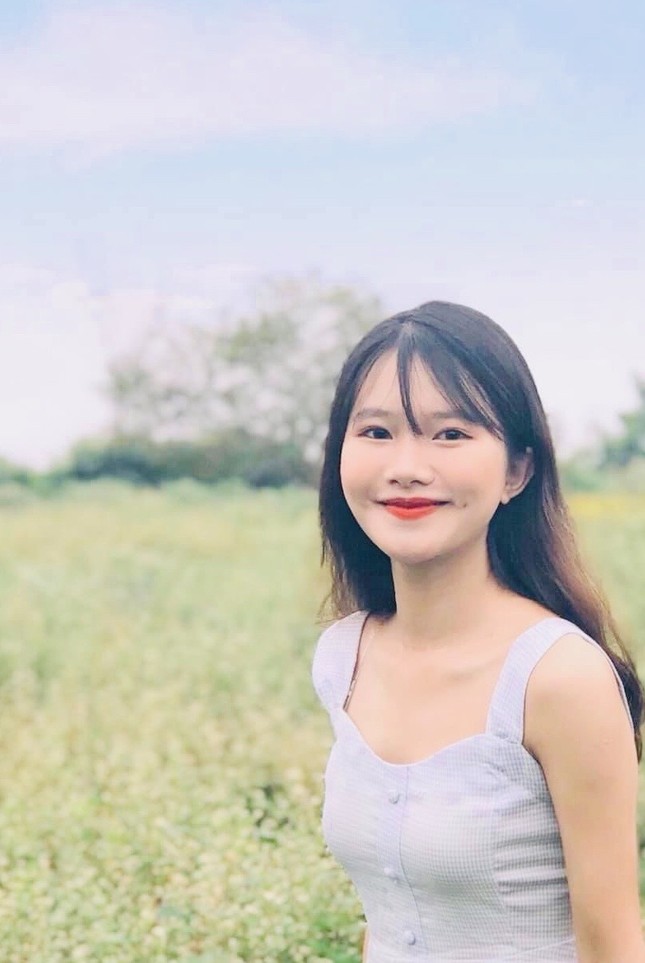 Nữ sinh Học viện Tài chính xinh đẹp là Chi ủy viên Chi bộ Công tác chính trị và sinh viên ảnh 3