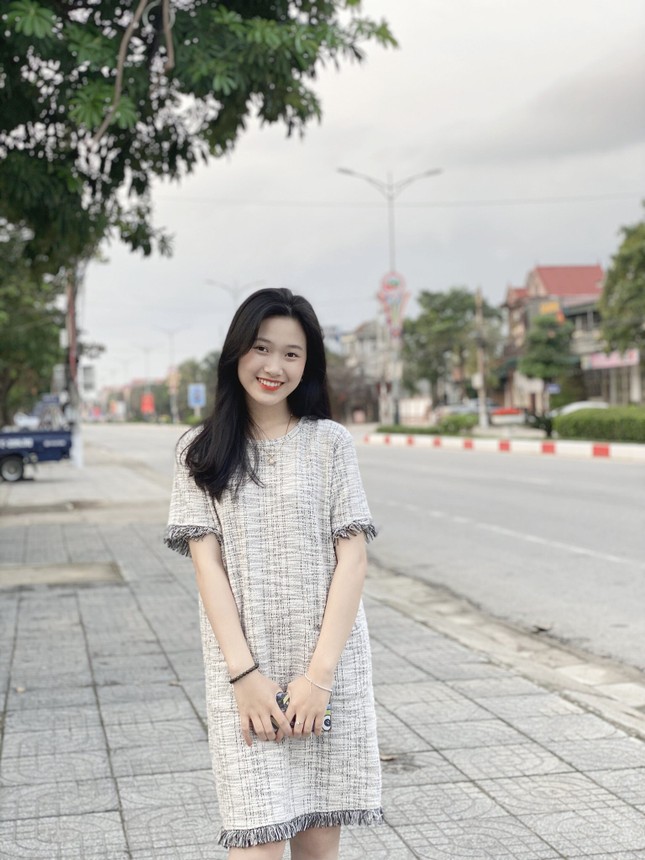 Mê mẩn với vẻ đẹp trong veo của tân sinh viên trường Đại học Thủy lợi ảnh 10