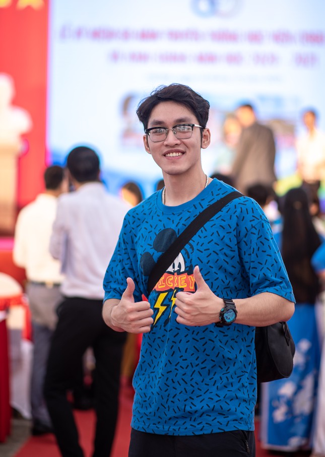 Nguyễn Huỳnh Đức: Chàng trai đa-zi–năng “trong mơ” của nhiều cô gái ảnh 8