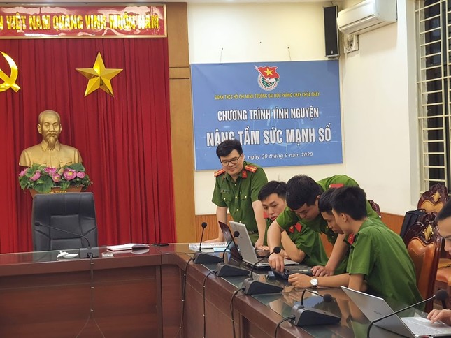 Nỗi nghẹn ngào của thầy giáo trường Đại học Phòng cháy Chữa cháy ảnh 7