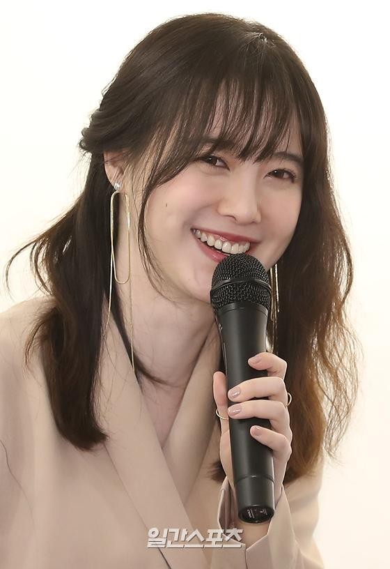 Sau scandal ly hôn ồn ào, Goo Hye Sun bất ngờ lên tiếng xin lỗi chồng cũ ảnh 1
