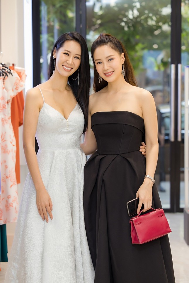 Hoa hậu Dương Thùy Linh: Muốn trẻ lâu, hãy buông bỏ những gì không cần thiết ảnh 1
