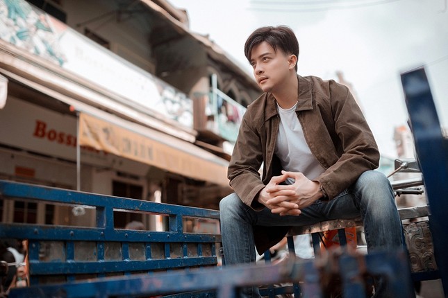 Sau thời gian “ở ẩn”, Cao Thái Sơn liệu có làm nên chuyện với “Khóc giữa trời mưa”? ảnh 2