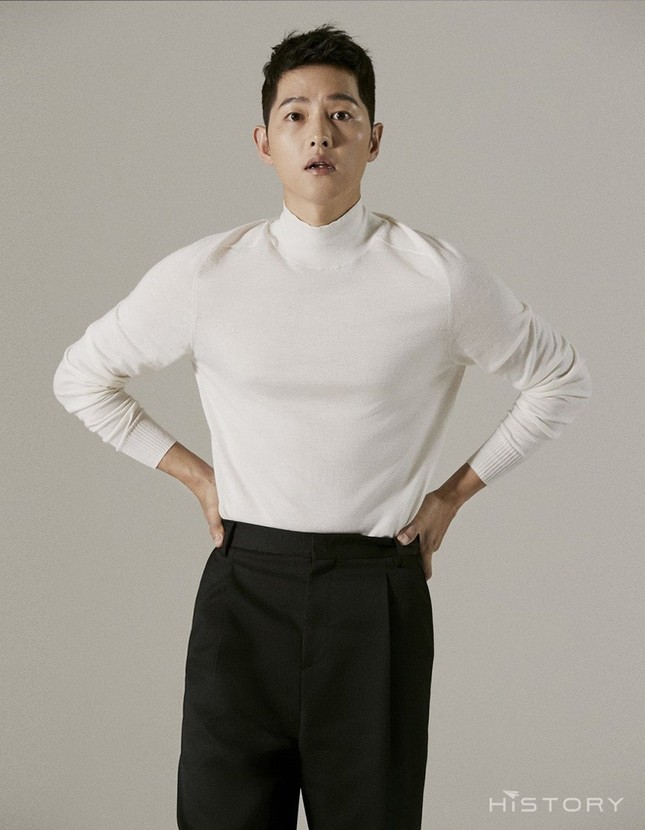 Thật bất ngờ với cuộc sống hiện tại của Song Joong Ki sau khi ly hôn ảnh 6