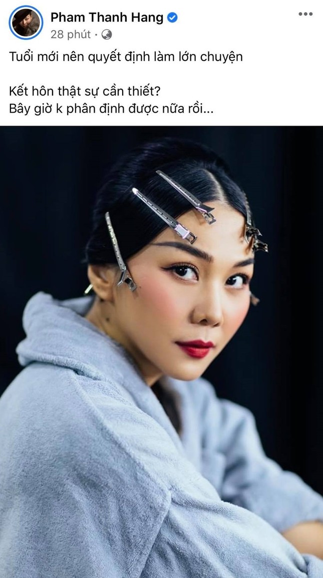 Thanh Hằng úp mở chuyện kết hôn, chàng trai nào đủ khiến siêu mẫu muốn lấy chồng? ảnh 1