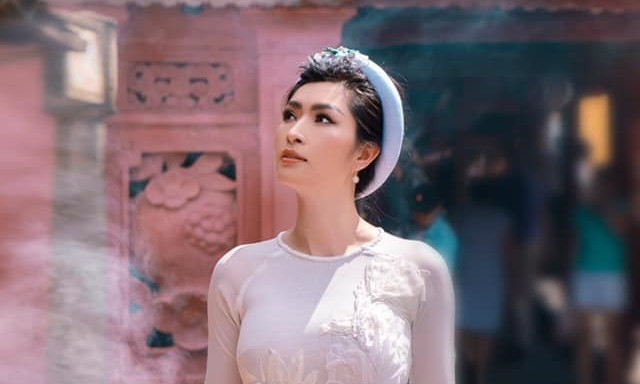 Giữa COVID-19, Nguyễn Hồng Nhung may mắn được trở về Việt Nam để tổ chức đêm nhạc riêng ảnh 9