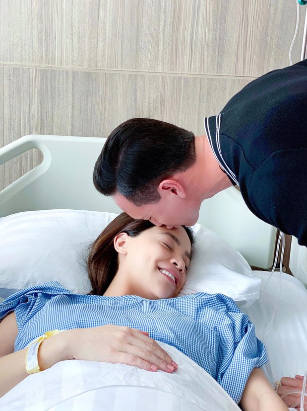 Thật khó tin Hồ Ngọc Hà đã lấy lại vẻ khỏe khoắn rạng rỡ chỉ sau 4 ngày sinh mổ ảnh 8