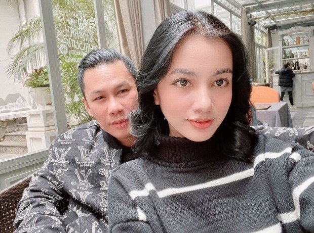 Giữa lúc chồng cũ lộ chuyện hẹn hò tình trẻ, Lệ Quyên vẫn bình tĩnh làm điều này trên FB ảnh 8