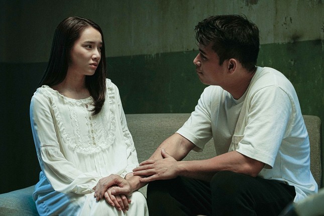 Vì sao Nhã Phương lại cho rằng làm việc thiện không đúng chỗ cũng là gây tội ác? ảnh 7