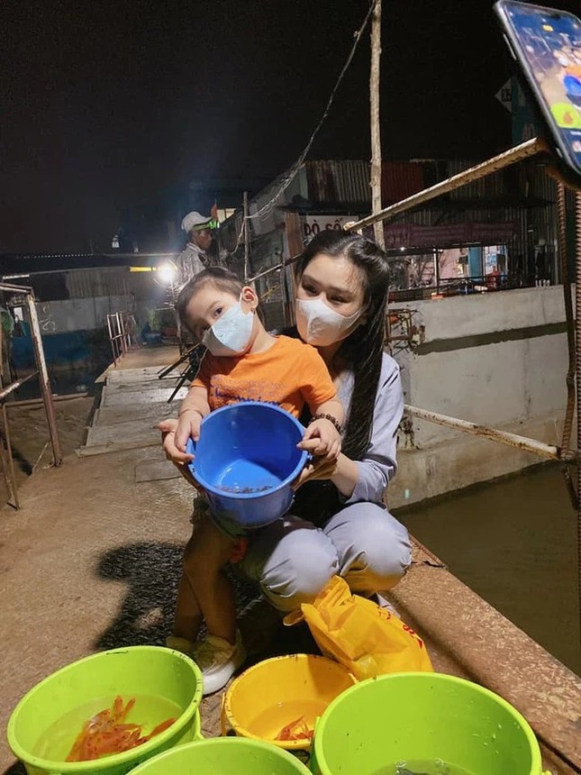 Vợ cố ca sĩ Vân Quang Long giải thích gì trước tin đồn đòi hỏi chuyện tiền nong? ảnh 6