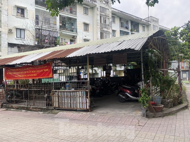 Loạt bãi xe ‘lậu’ ngang nhiên mọc ở giữa các khu dân cư ảnh 9