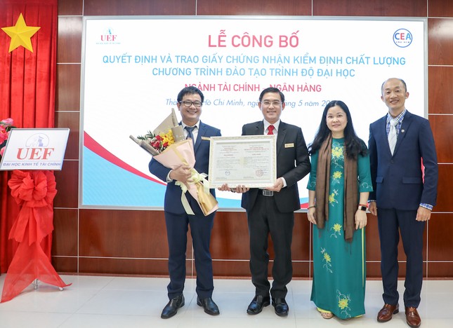 Ngành Tài chính Ngân hàng, ĐH Kinh tế Tài chính TP. HCM đạt chuẩn kiểm định chất lượng ảnh 1