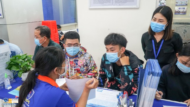 Trường ĐH Nguyễn Tất Thành công bố điểm xét tuyển bằng cách thi tốt nghiệp ảnh 3