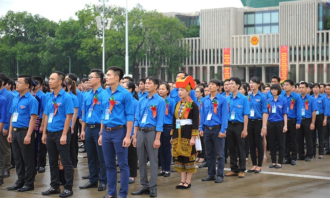 445 đại biểu Thanh niên tiên tiến báo công dâng Bác ảnh 8
