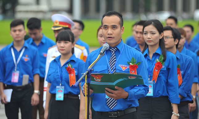445 đại biểu Thanh niên tiên tiến báo công dâng Bác ảnh 6