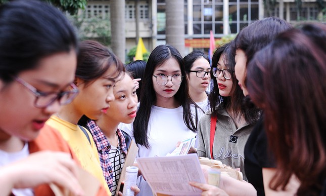 'Bật mí' bí kíp thi năng khiếu báo chí cho sĩ tử ảnh 1