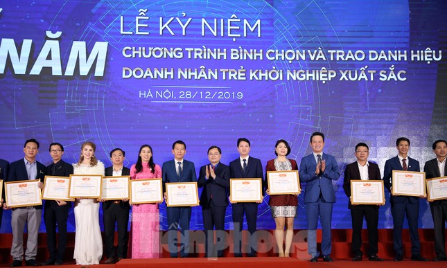 Lộ diện Top 10 doanh nhân trẻ khởi nghiệp xuất sắc 2019 ảnh 5