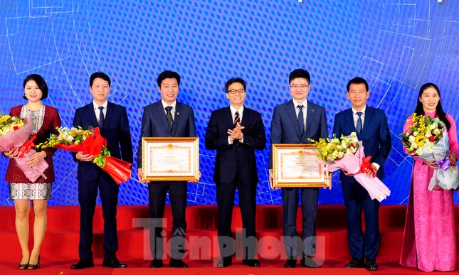 Lộ diện Top 10 doanh nhân trẻ khởi nghiệp xuất sắc 2019 ảnh 6