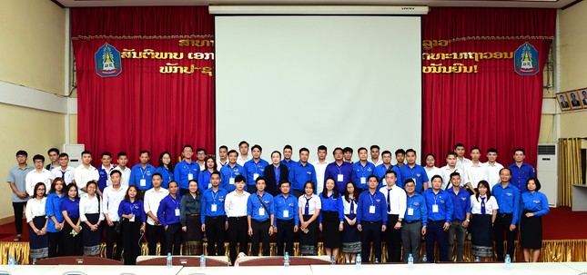 Khơi dậy khát vọng phát triển bản thân và cống hiến trong du học sinh Việt Nam tại Lào ảnh 14