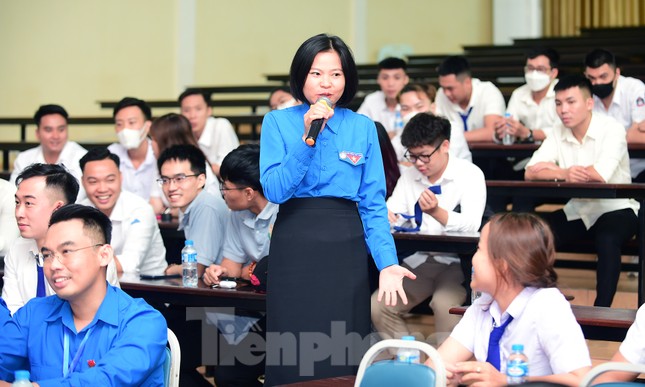 Khơi dậy khát vọng phát triển bản thân và cống hiến trong du học sinh Việt Nam tại Lào ảnh 12