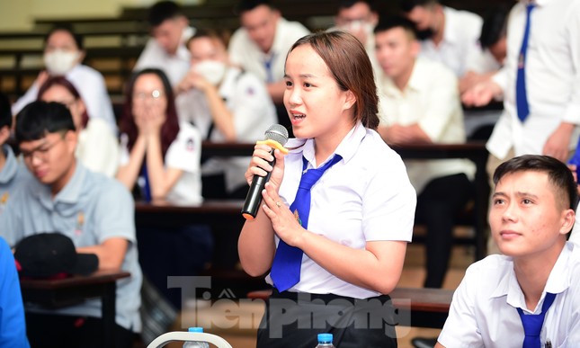 Khơi dậy khát vọng phát triển bản thân và cống hiến trong du học sinh Việt Nam tại Lào ảnh 10