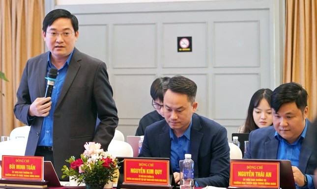 Bí thư thường trực T.Ư Đoàn: Quan tâm các giải pháp chăm lo thanh niên công nhân ảnh 2